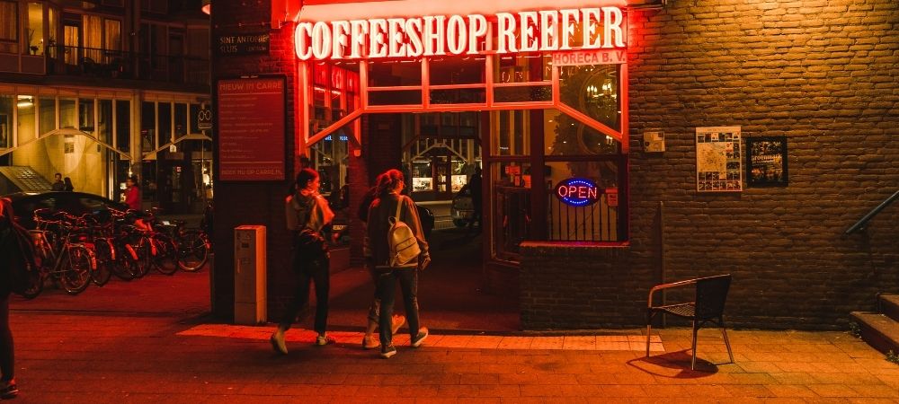 10 Best Coffee Shop Amsterdam 2022 Vondel Park (1)